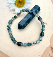 MOSS AGATE BRACELET w/Leaf Beads, Silver, Stretch, Natural Stone, Green Gemstone Crystal, Earthy