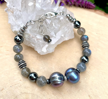 PEACOCK FRESHWATER PEARL BRACELET with Labradorite & Hematite, Clasp, Silver, Gray/Black Natural Stone, Gemstone, Crystal, Adjustable