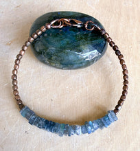LABRADORITE & COPPER BRACELET, with Clasp, Beaded, Flashy Crystal Natural Stone Gemstone, Minimalist