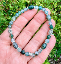 MOSS AGATE BRACELET w/Leaf Beads, Silver, Stretch, Natural Stone, Green Gemstone Crystal, Earthy