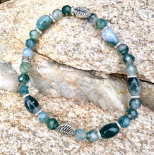 MOSS AGATE BRACELET w/Leaf Beads, Silver, Stretch, Natural Stone, Green Gemstone Crystal, Earthy
