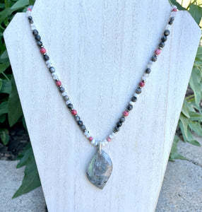 Flashy LABRADORITE Pendant Necklace with Thulite, Larvikite & Rainbow Moonstone, Sterling Silver Chain, Fiery Natural Stone Gemstone, Beaded
