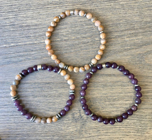 Sunstone Stretch Beaded Bracelet with silver, faceted natural stone
